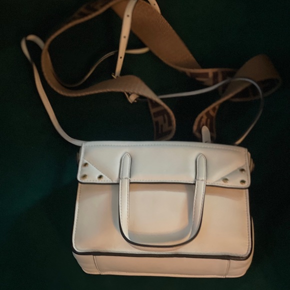 FENDI BAG - Picture 5 of 16